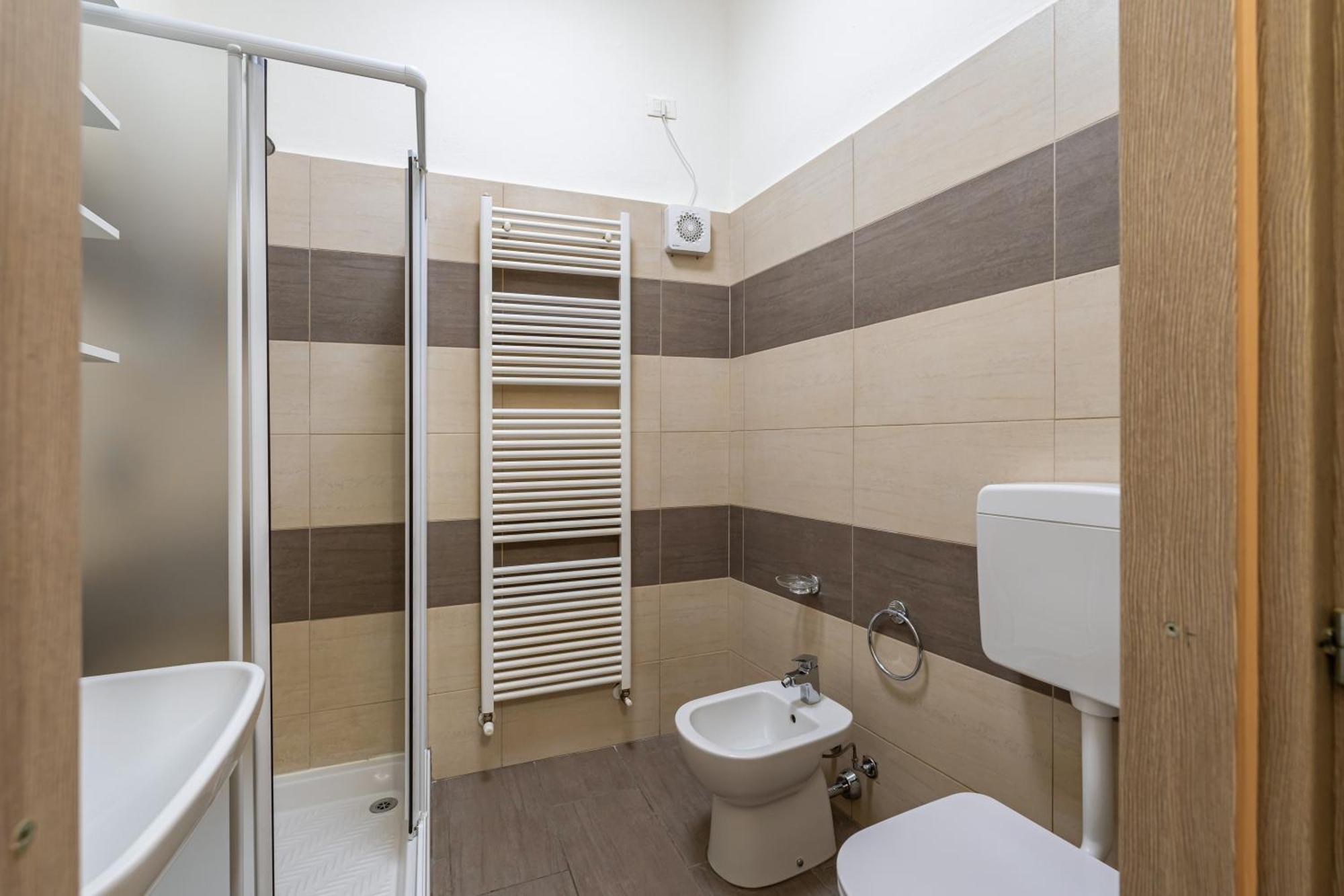Casa San Faustino - Brescia Citycenter - By Host4U Екстер'єр фото